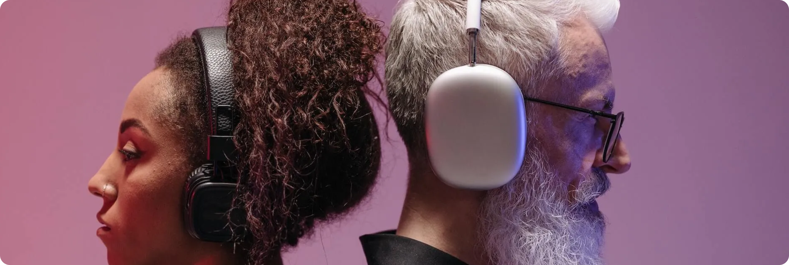 Team collaboration in IT consulting-and-advisory environment